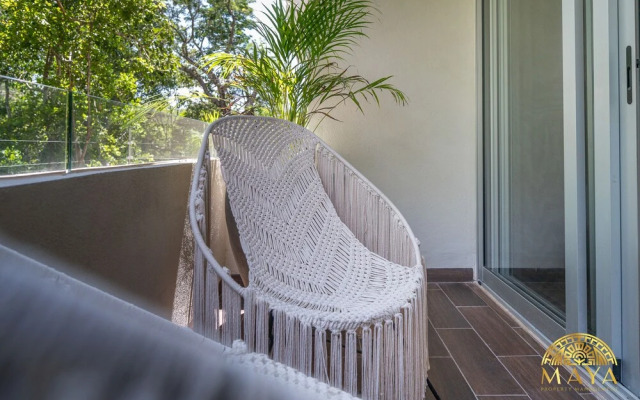 Tropical Apartment Close To The Beach