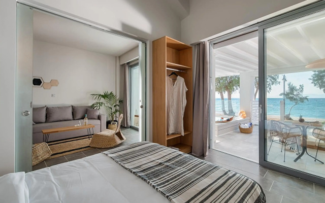 Villa Di Mare Seaside Suites