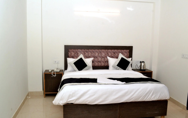 Hotel Dolphin International