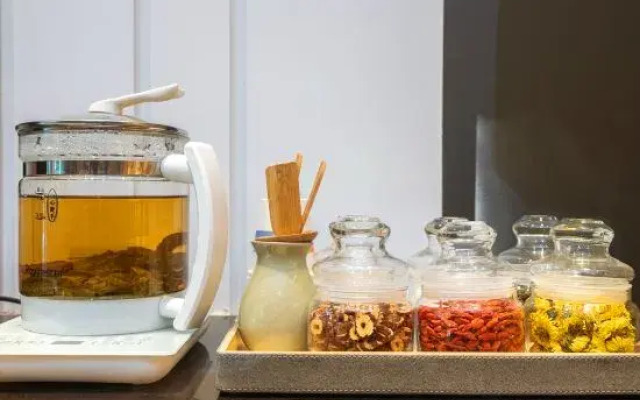 HanTing Hotel (Qingyang Dongfang Lijingmao)