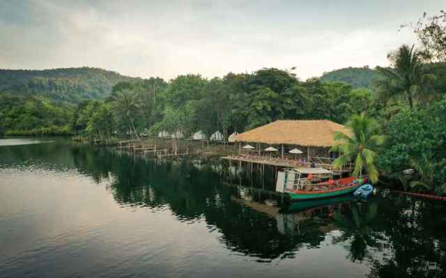 Tatai Paradise Eco Resort