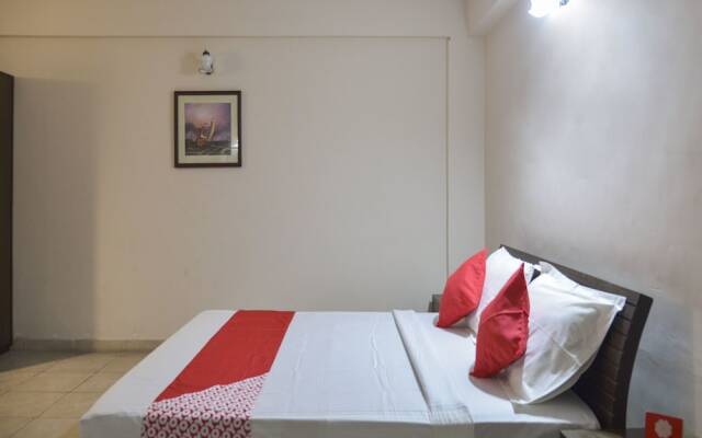 OYO 15149 Hotel Ajoy Minar