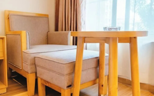 Home Inn UP Huayi Collection (Lu'an Railway Station Branch) – Guest Rooms – Luan