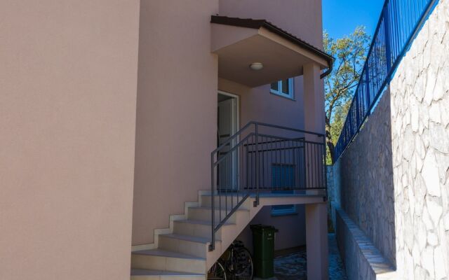 Apartment Cherry