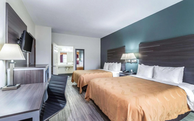 Quality Inn & Suites Canton