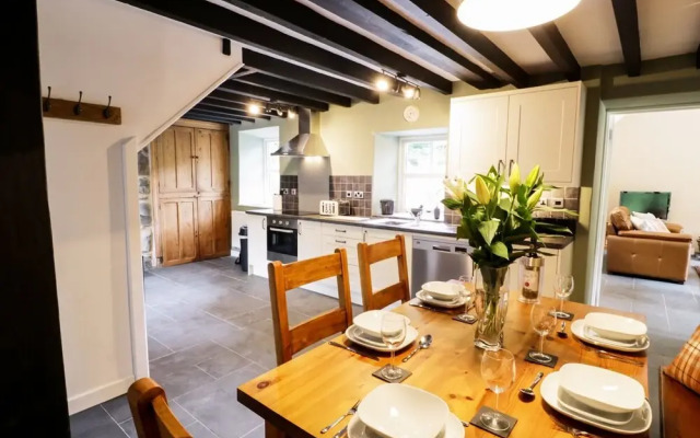 Hen Gelligemlyn - The Annexe