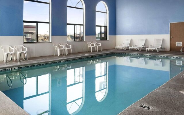 SureStay Hotel by Best Western Grants