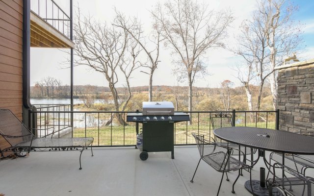 Riverfront Cotter Home: Close to Trout Fishing!