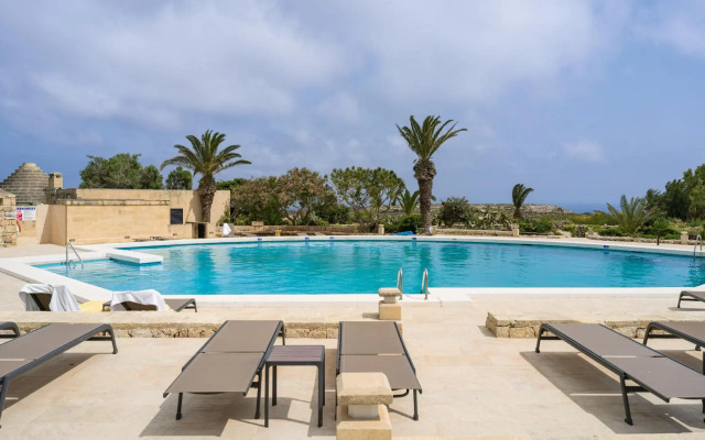 Hotel Ta' Cenc & Spa