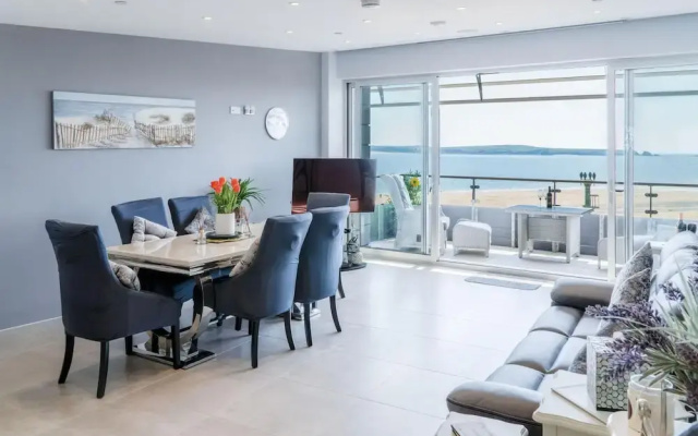 Waters Edge - 2 Bedroom Apartment - Tenby