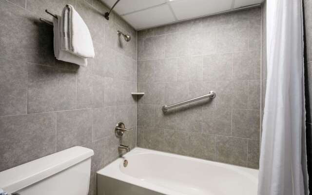 Days Inn by Wyndham Perrysburg/Toledo