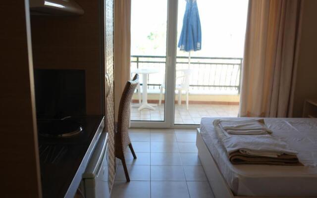Pantheon Beach Hotel
