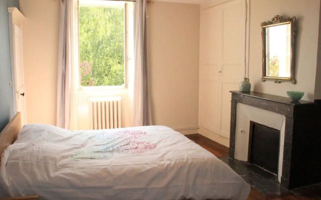 Boutique Holiday Home in Bouix With Garden