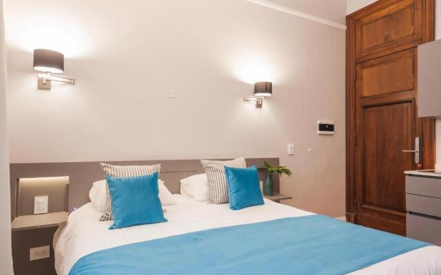 Sarmiento Flats