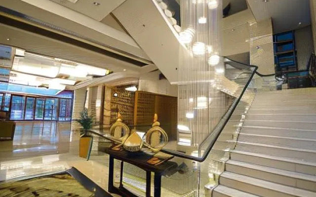 Ramada Plaza By Wyndham Fuzhou South