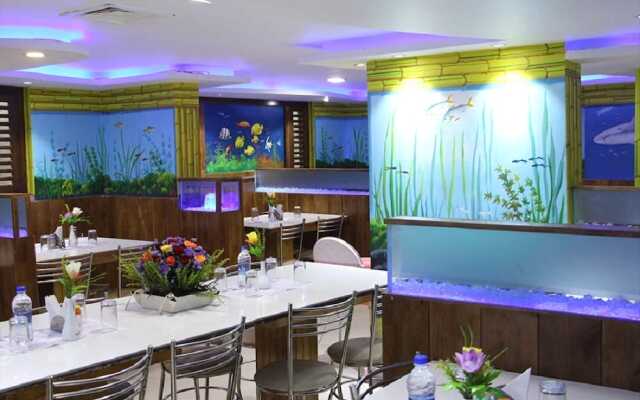 Sky Palace Hotel
