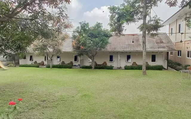 Hotel Sri Indravati RedPartner