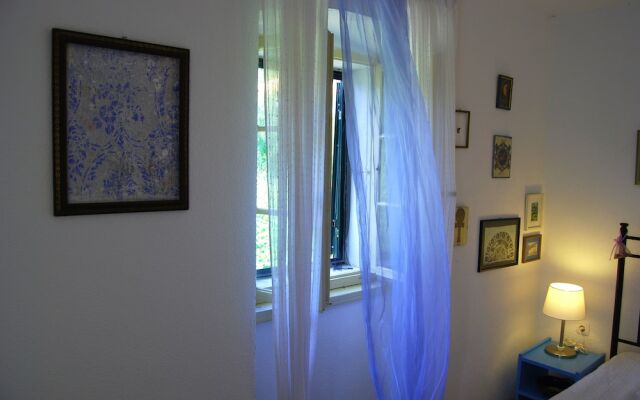 Detached House Miketa