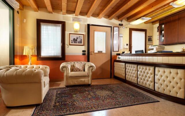 Hotel Roma