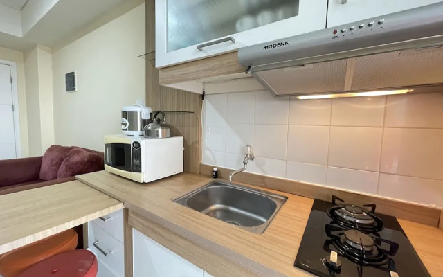 Deluxe 2Br Apartment At Parahyangan Residence