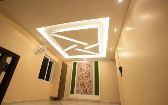 Murali Krishna Apart Hotel