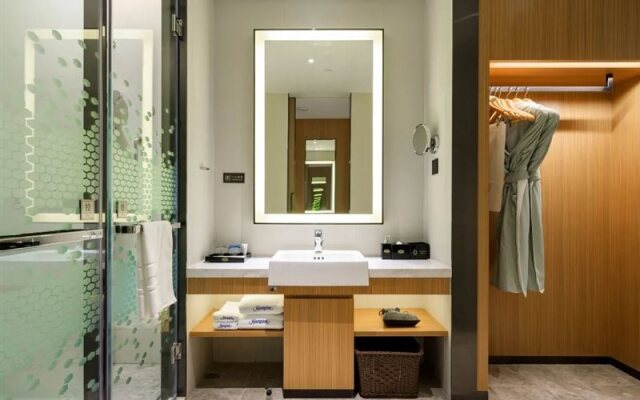 Hampton by Hilton Guangzhou Baiyun Airport North