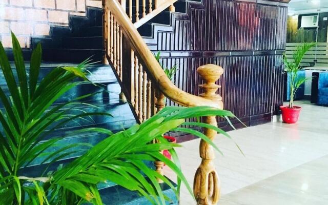 Hotel Maharaja Inn