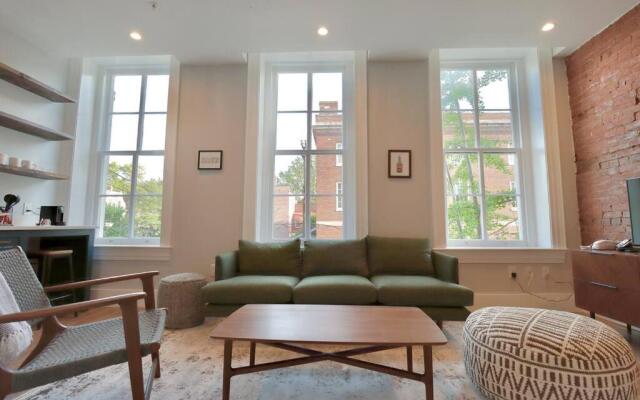 9 Suites at Prince Street Inn