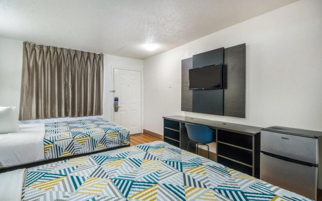 Motel 6 Irving, TX - Dallas