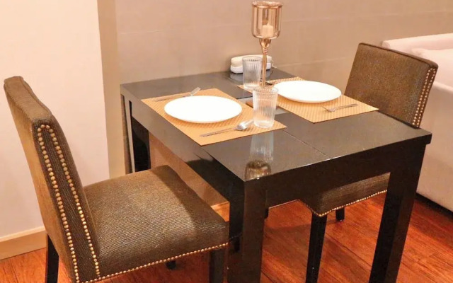 Icon Narindra Suites Hotel