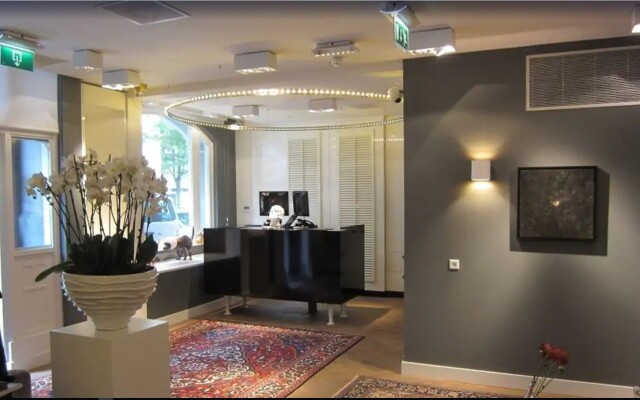 Hotel JL No76