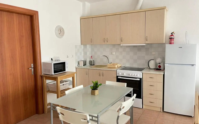 Sea View Apartments 2
