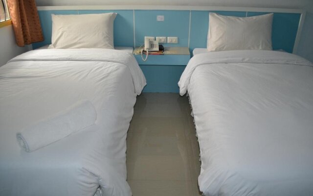 Romantic Hotel