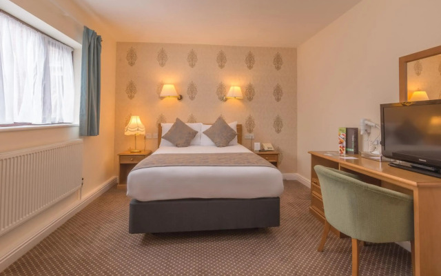 Bridge House Hotel