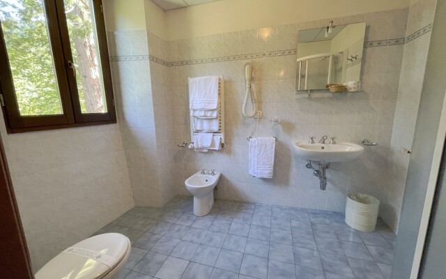 Отель Rifugio La Foresta