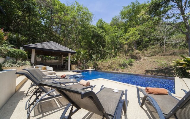 Villa Ploi Attitaya 6 Bed 2 Storey Villa Near Nai Harn Beach