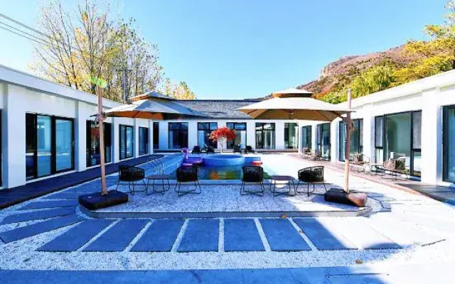 Beijing No.298 (Qinglongxia Scenic Area)