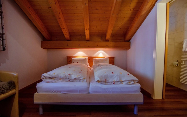 The Oyster Bay Hotel Suites