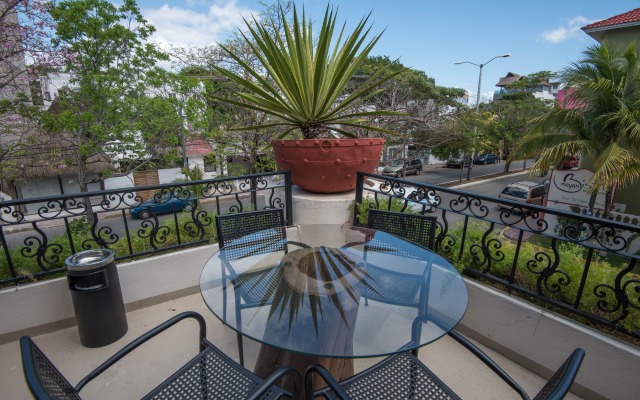 Hotel Hacienda Paradise