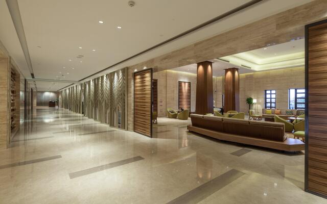 Holiday Inn Qingdao Expo, an IHG Hotel