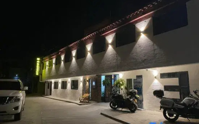 Lasa Guilai boutique Homestay
