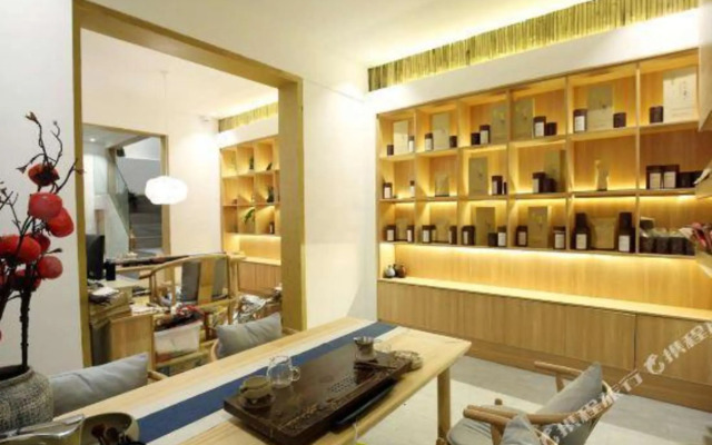 Yundu Riverview Inn