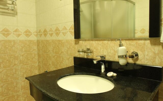 Geza Apartment Hotel