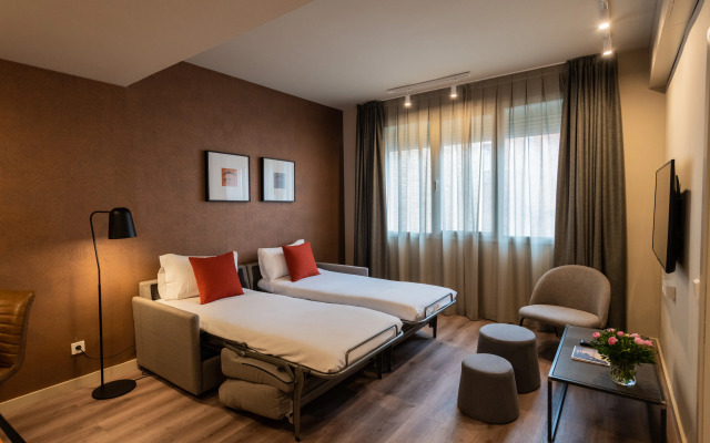 Atenea Rekord Suites Barcelona