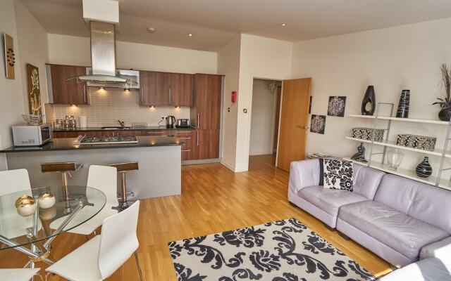 Edinburgh Pearl Apartments Lochrin Place