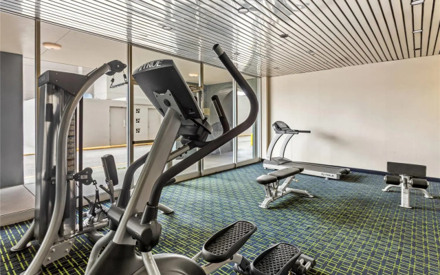 Suburban Studios Charleston - Civic Center