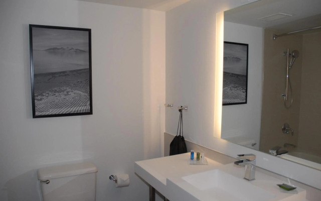 Radisson Hotel Salt Lake City Downtown