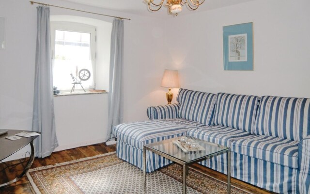 Nice Home in Oos With 3 Bedrooms and Wifi
