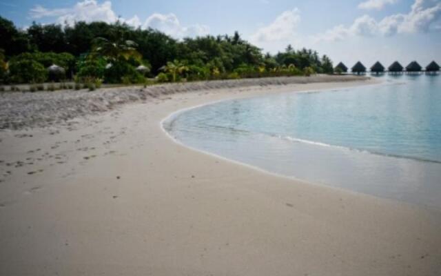 Velidhu Island Resort