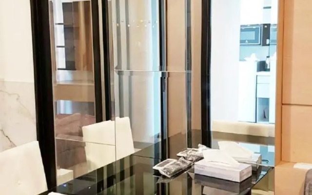 The Excel Groove Condo at Lasalle 52